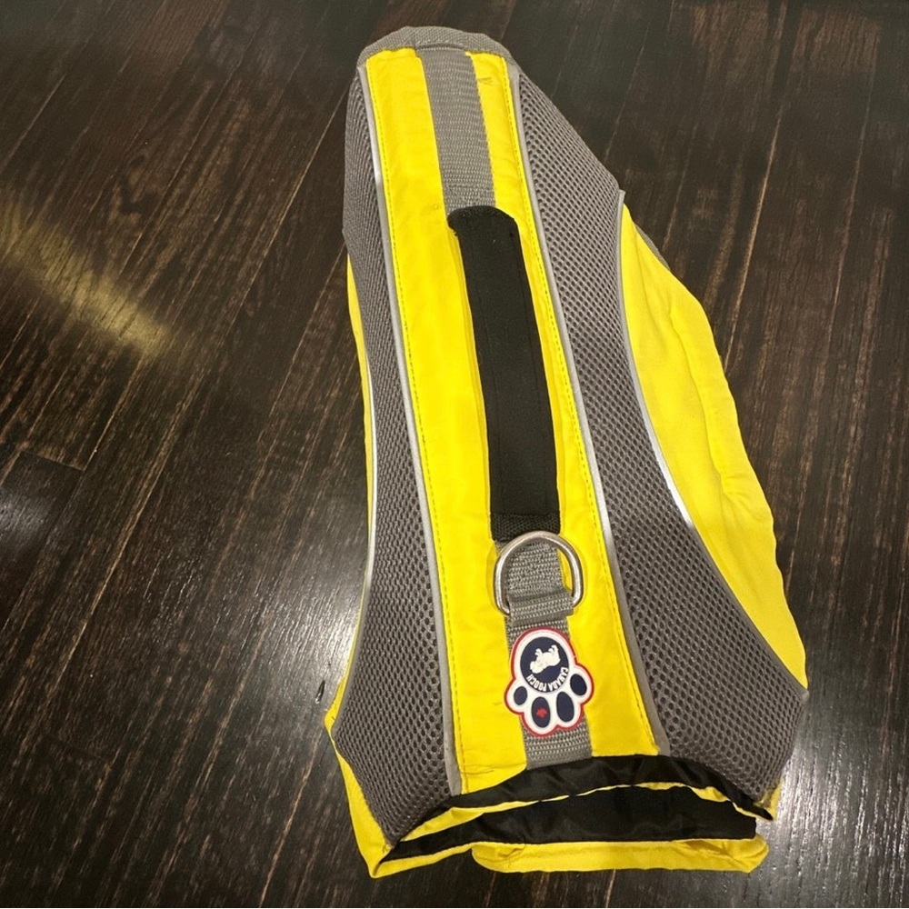 Canada pooch life jacket